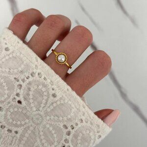 Sku0385 Gold ring with white pearl stone made of 18k gold plated stainless steel